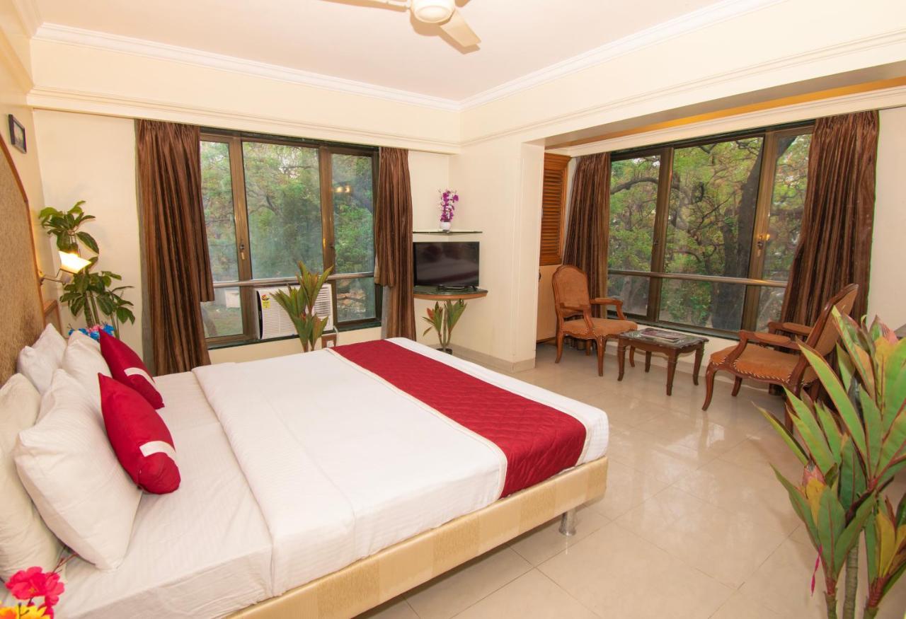 Octave Bund Garden Hotel Pune Exterior photo