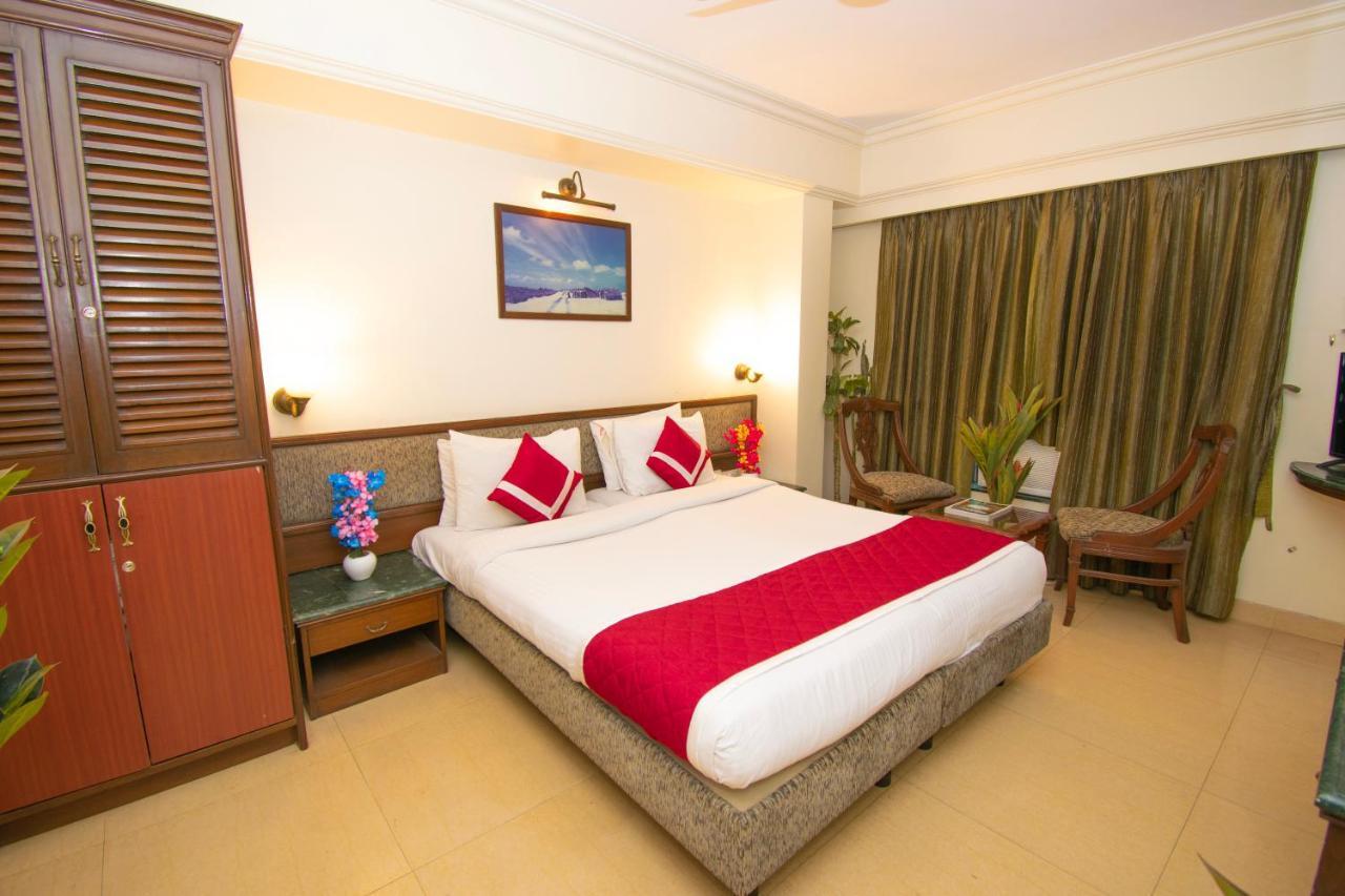 Octave Bund Garden Hotel Pune Exterior photo